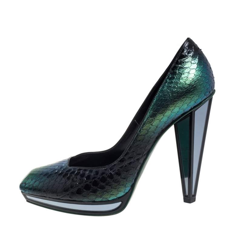 Pre Owned Saint Laurent Green Python Armor Pumps Size 39.5