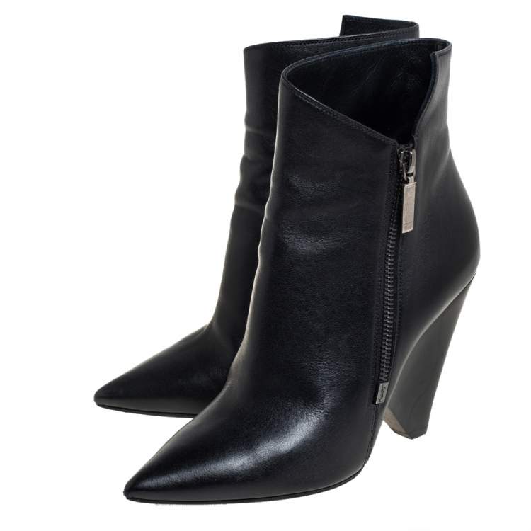 Pre Owned Saint Laurent Black Leather Pointed Toe Ankle Boots Size 37.5