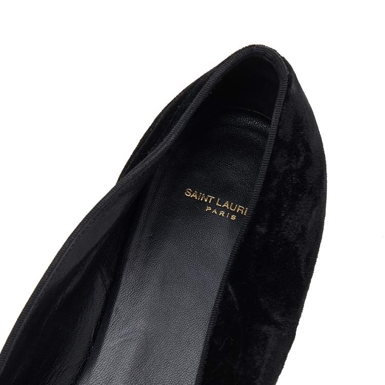 مملوكة مسبقًا Saint Laurent Black Velvet Slip On Smoking Loafers Size 41