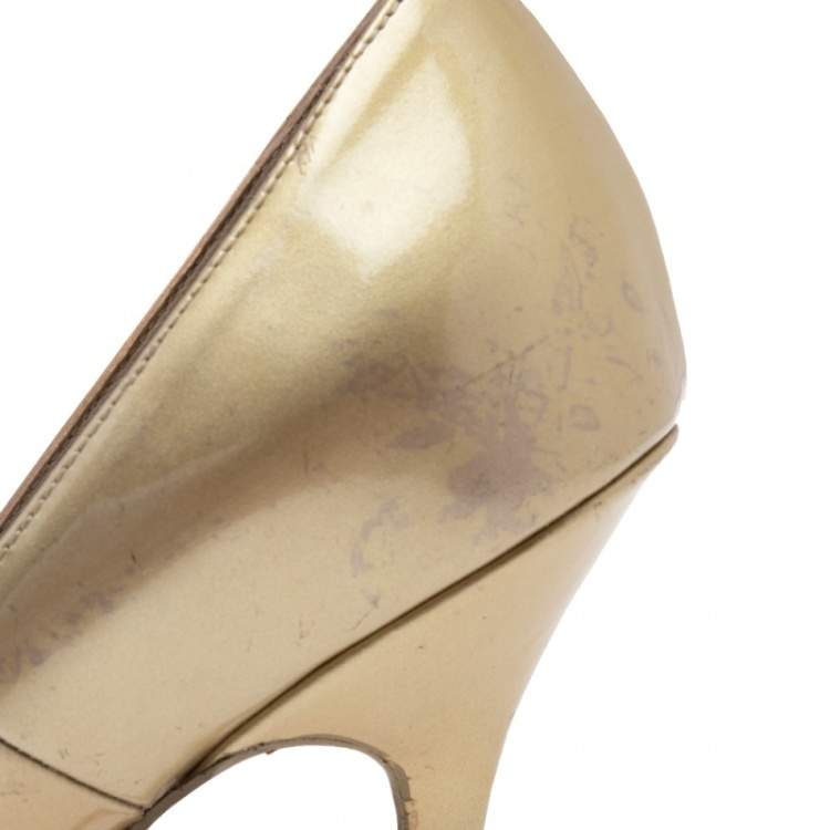 Pre Owned Saint Laurent Gold Patent Leather Tribtoo Pumps Size 36