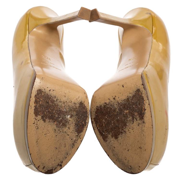 Pre Owned Saint Laurent Gold Patent Leather Tribtoo Platform Pumps Size 37.5