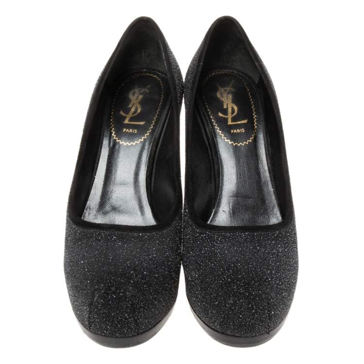 مملوكة مسبقًا Saint Laurent Black Glitter and Suede Trim Tribtoo Pumps Size 36