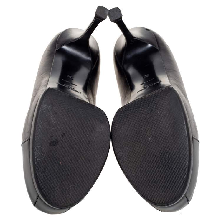 Pre Owned Saint Laurent Black Patent And Leather Tribtoo Round Toe Pumps Size 36