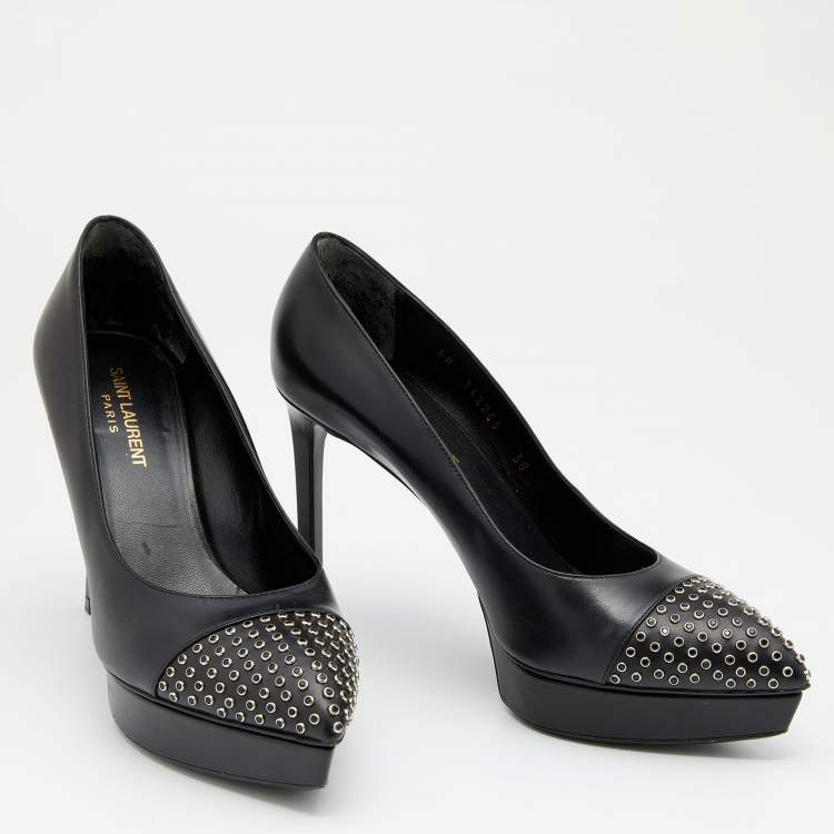مملوكة مسبقًا Saint Laurent Black Leather Janis Studded Pointed Toe Pumps Size 38