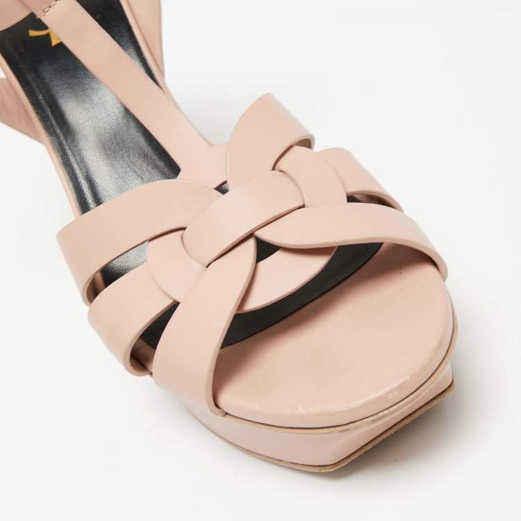 مملوكة مسبقًا Saint Laurent Light Pink Leather Tribute Ankle Strap Platform Sandals Size 40.5