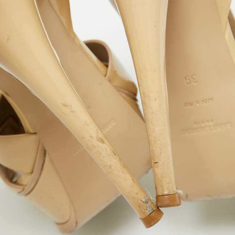 مملوكة مسبقًا Saint Laurent Beige Patent Leather Tribute Platform Sandals Size 39