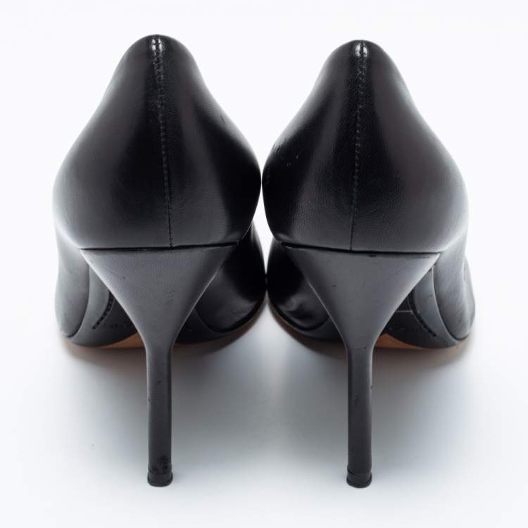 مملوكة مسبقًا Saint Laurent Paris Black/Gold Leather Cap Toe Pointed Toe Pumps Size 38.5