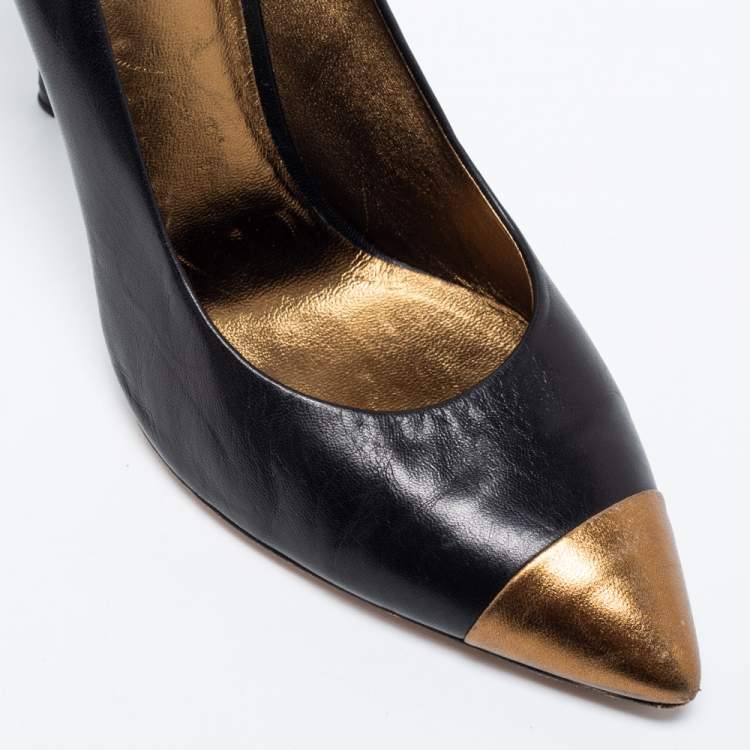 مملوكة مسبقًا Saint Laurent Paris Black/Gold Leather Cap Toe Pointed Toe Pumps Size 38.5