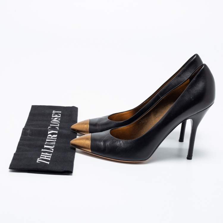 مملوكة مسبقًا Saint Laurent Paris Black/Gold Leather Cap Toe Pointed Toe Pumps Size 38.5