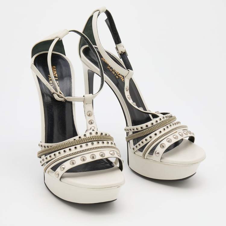 مملوكة مسبقًا Saint Laurent White Leather Alice Studded Platform Sandals Size 39.5