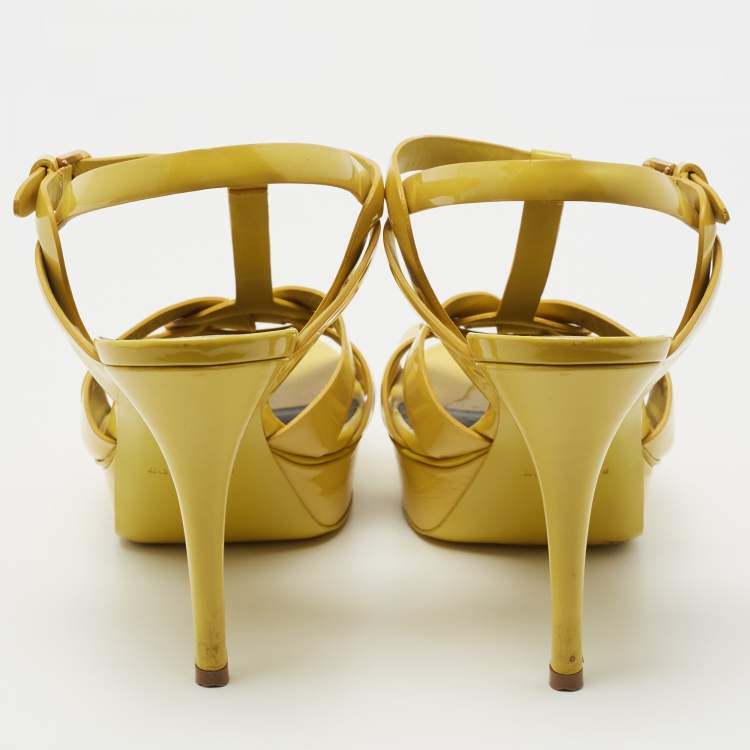 مملوكة مسبقًا Saint Laurent Yellow Patent Leather Tribute  Sandals Size 40