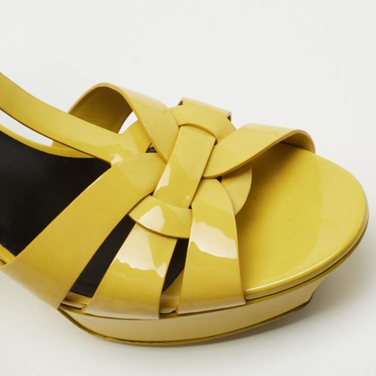 مملوكة مسبقًا Saint Laurent Yellow Patent Leather Tribute  Sandals Size 40