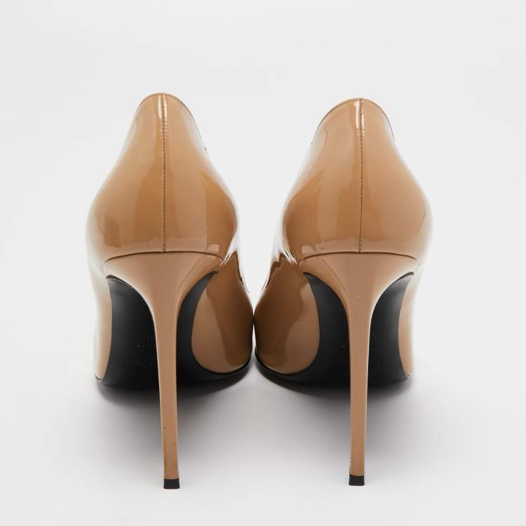 Pre Owned Saint Laurent Beige Patent Leather Pointed Toe Pumps Size 40