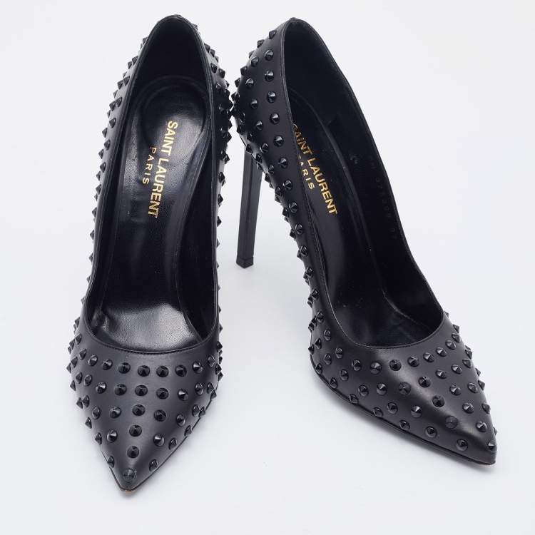 مملوكة مسبقًا Saint Laurent Black Leather Spiked Pointed Toe Pumps Size 37