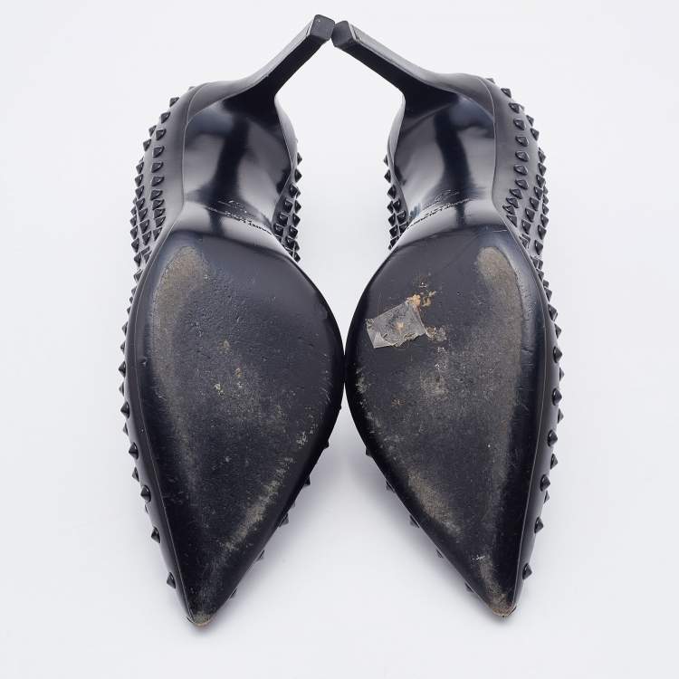 مملوكة مسبقًا Saint Laurent Black Leather Spiked Pointed Toe Pumps Size 37