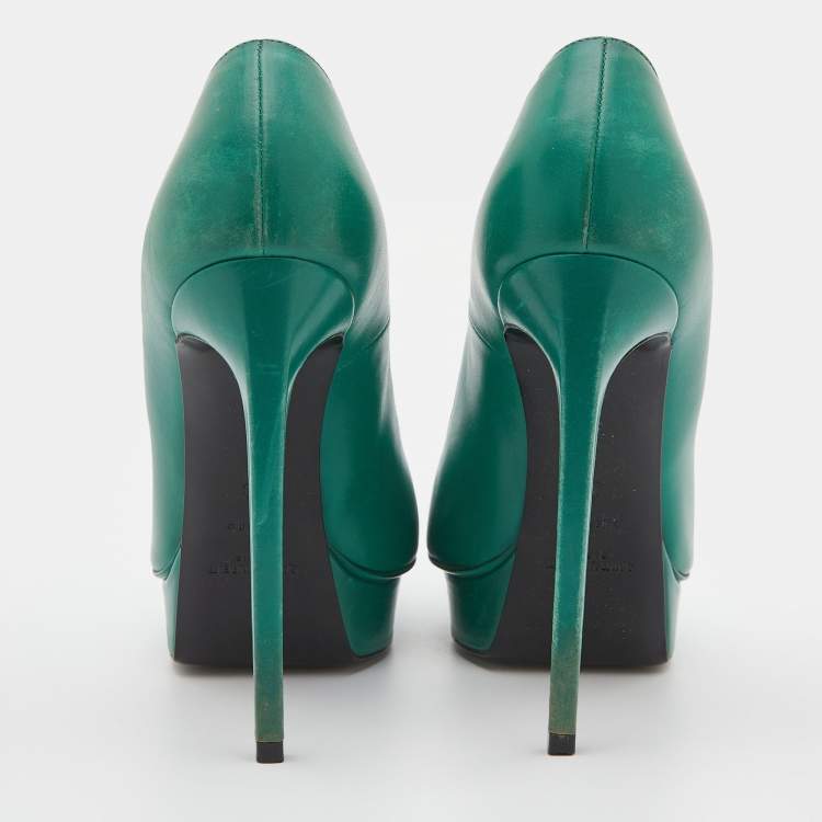 مملوكة مسبقًا Saint Laurent Green Leather Classic Janis Platform Pumps Size 38