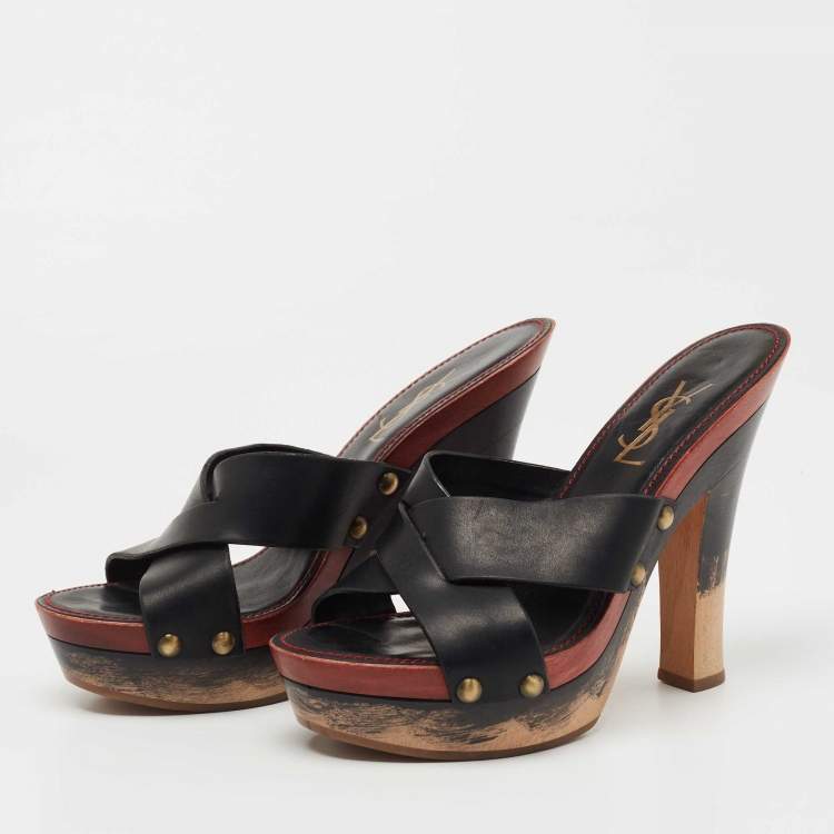 LV Cosy patent leather mules & clogs