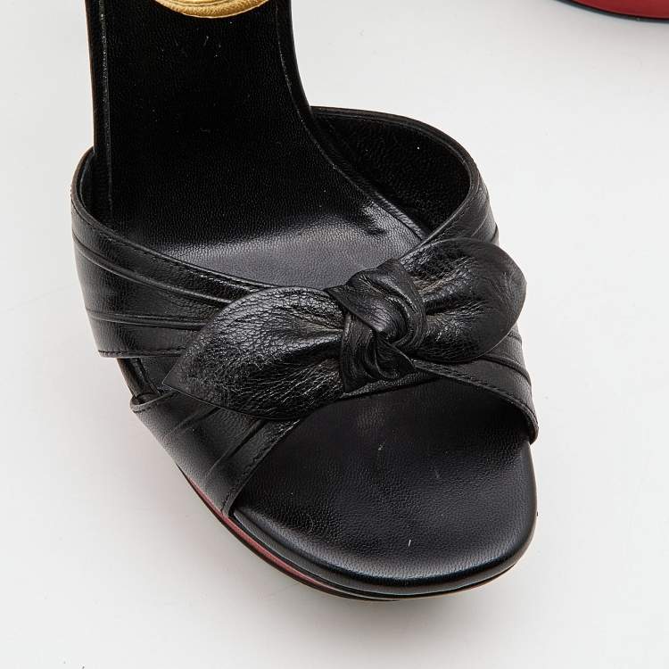 مملوكة مسبقًا Saint Laurent Black/Gold Leather Platform Ankle Strap Sandals Size 36.5