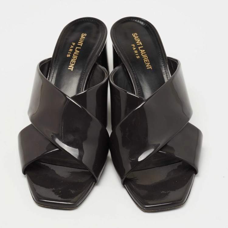 Pre Owned Saint Laurent Dark Grey Patent Leather Loulou Sandals Size 39