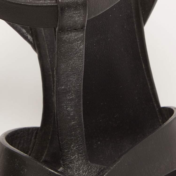 مملوكة مسبقًا Saint Laurent Black Leather Tribute Sandals Size 40