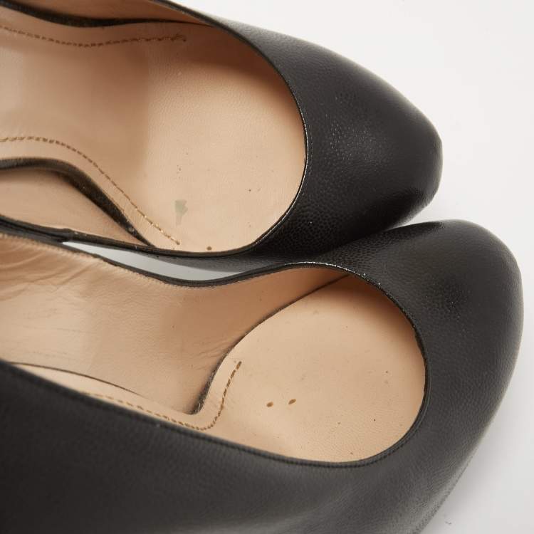 مملوكة مسبقًا Saint Laurent Black Leather Tribtoo Pumps Size 39