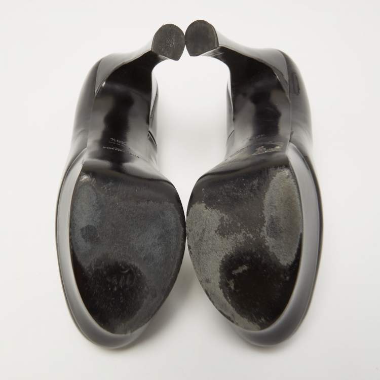 مملوكة مسبقًا Saint Laurent Black Patent Leather Tribtoo Pumps Size 40.5