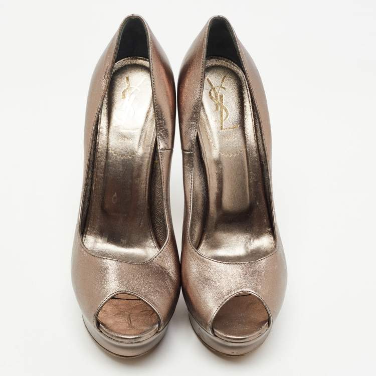 مملوكة مسبقًا Saint Laurent Metallic Leather Palais Pumps Size 38.5