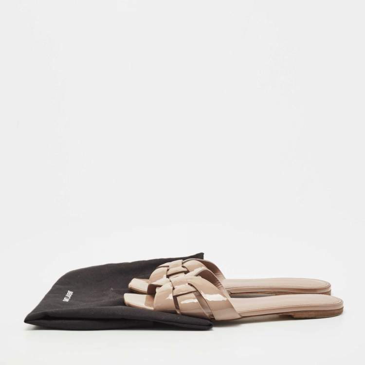 Pre Owned Saint Laurent Beige Patent Leather Tribute Flat Slides Size 39