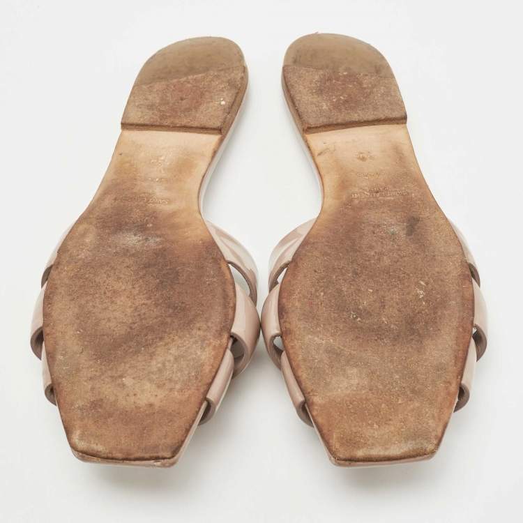 Pre Owned Saint Laurent Beige Patent Leather Tribute Flat Slides Size 39