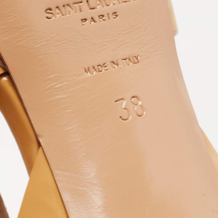 مملوكة مسبقًا Saint Laurent Beige Patent Leather Tribute Sandals Size 38