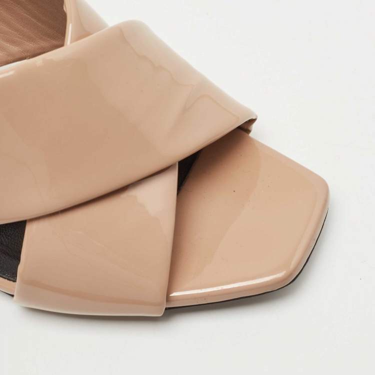 Pre Owned Saint Laurent Beige Patent Leather Loulou Sandals Size 38