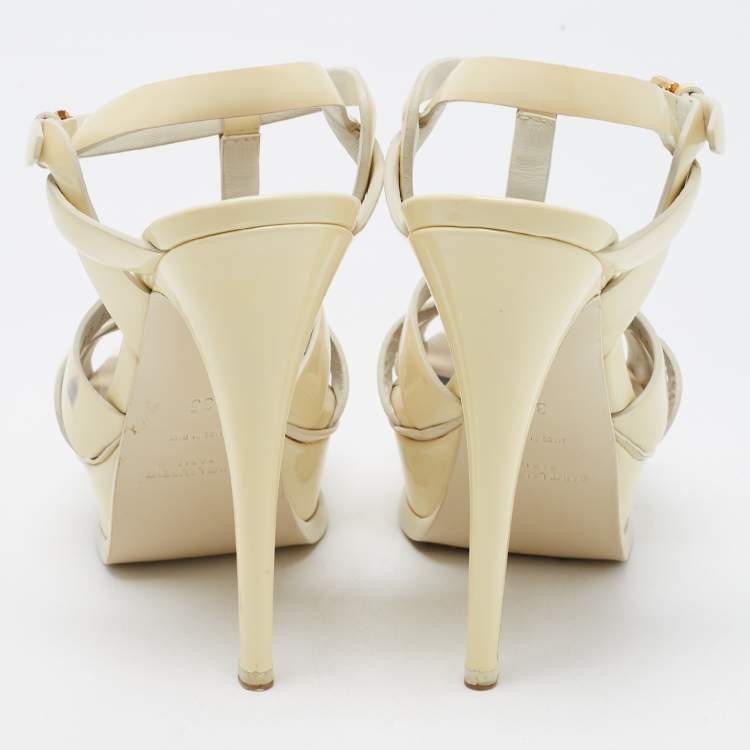 مملوكة مسبقًا Saint Laurent Cream Patent Leather Tribute Sandals Size 35