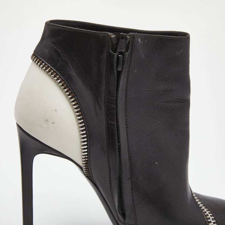 Pre Owned Saint Laurent Black/White Leather Color Block Ankle Booties Size 36