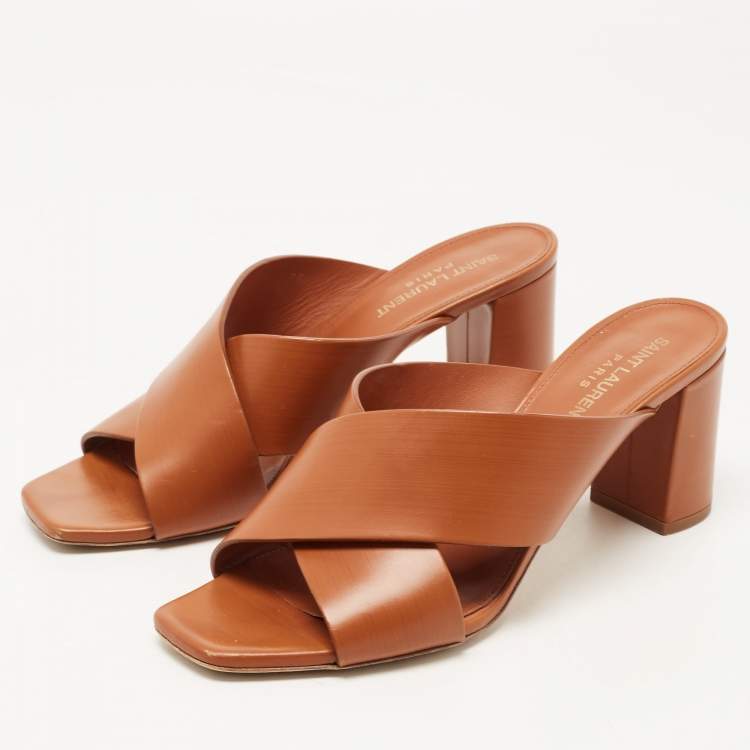 مملوكة مسبقًا Saint Laurent Brown Leather Loulou Slide Sandals Size 38.5