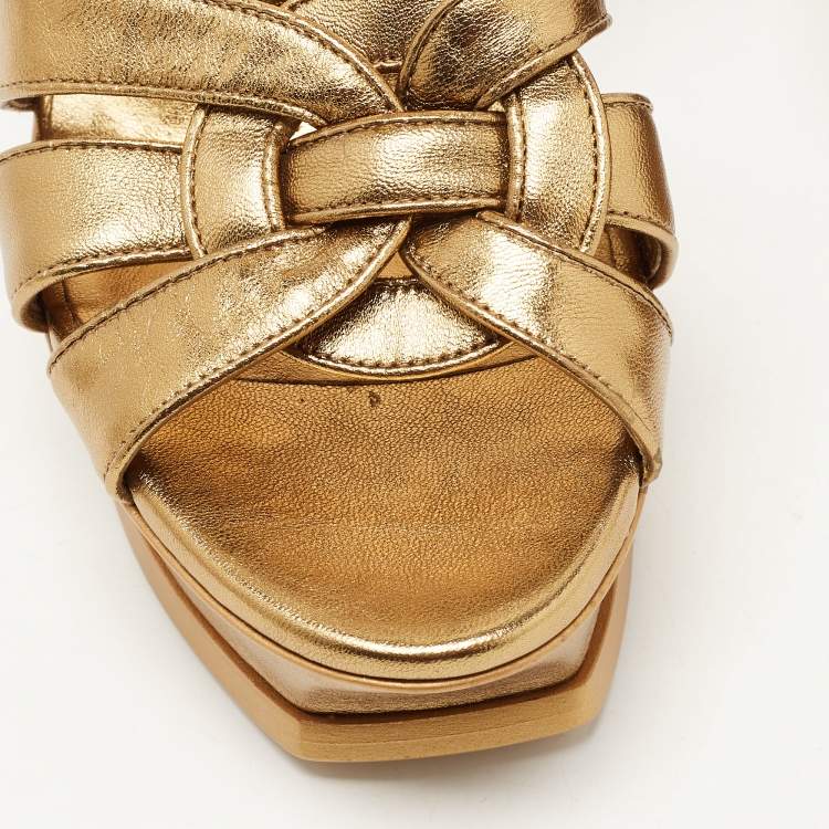 مملوكة مسبقًا Saint Laurent Metallic Gold Leather Tribute Ankle Strap Platform Sandals Size 38