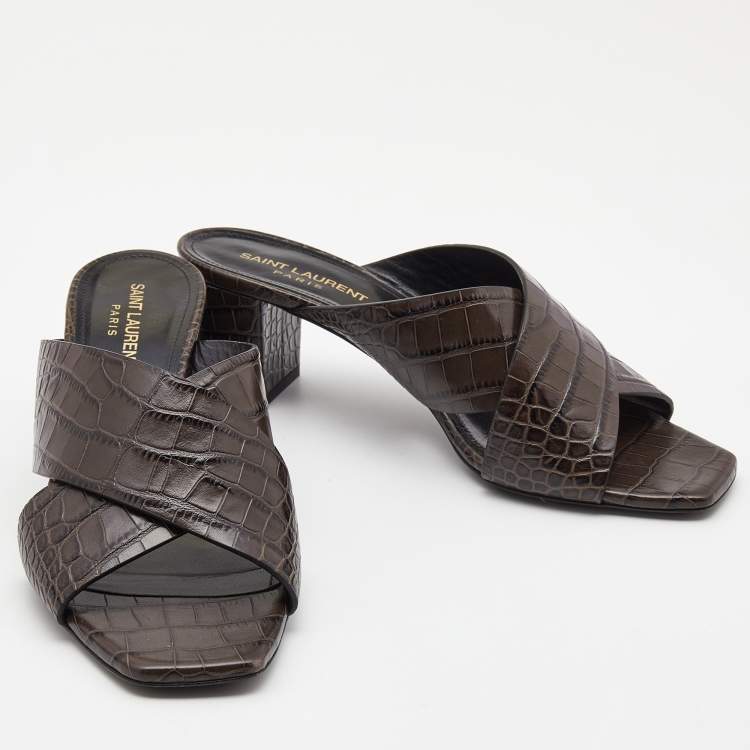 مملوكة مسبقًا Saint Laurent Dark Brown Croc Embossed Crisscross Loulou Mules Size 38