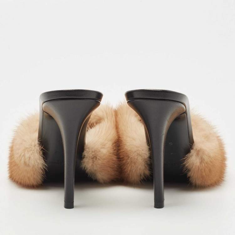 Pre Owned Saint Laurent Beige Mink Fur Roy Slides Size 38.5