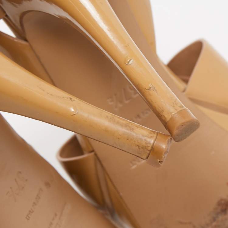 Pre Owned Saint Laurent Beige Patent Leather Tribute Sandals Size 37.5
