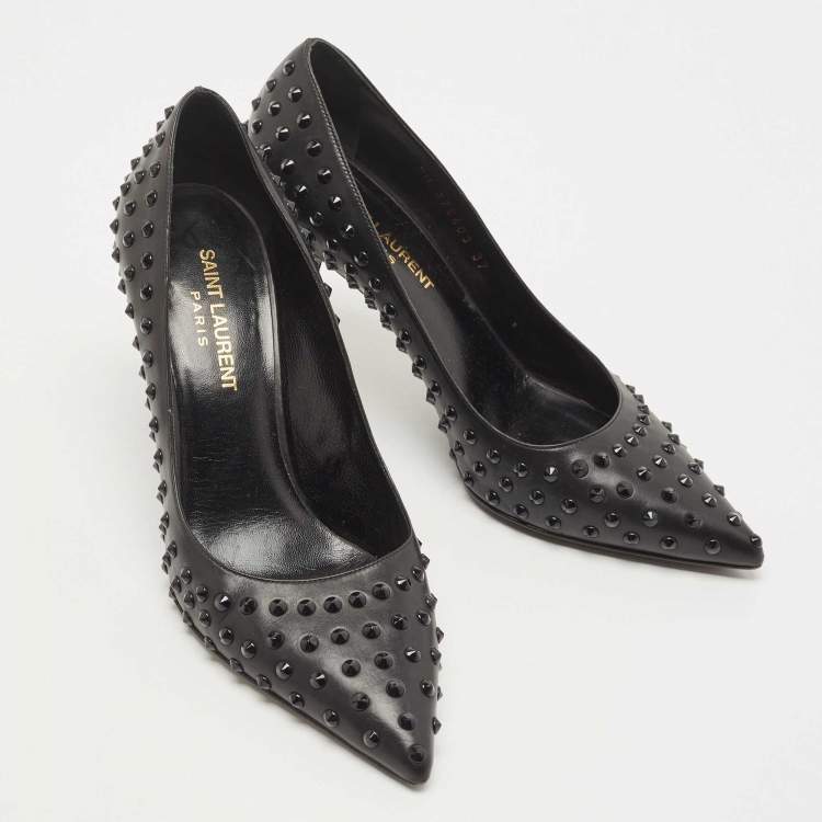 مملوكة مسبقًا Saint Laurent Black Leather Spiked Pumps Size 37