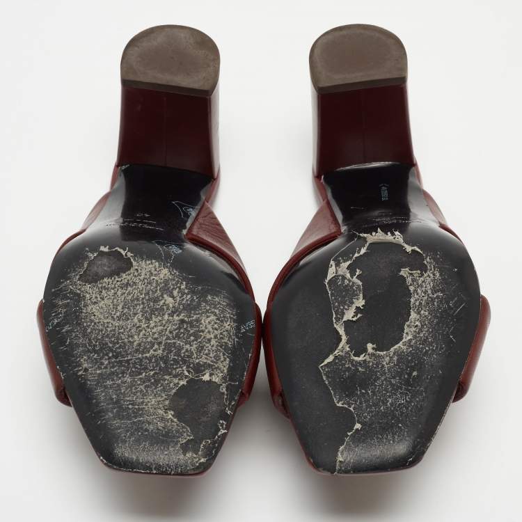 Pre Owned Saint Laurent Burgundy Leather Loulou Slides Size 40