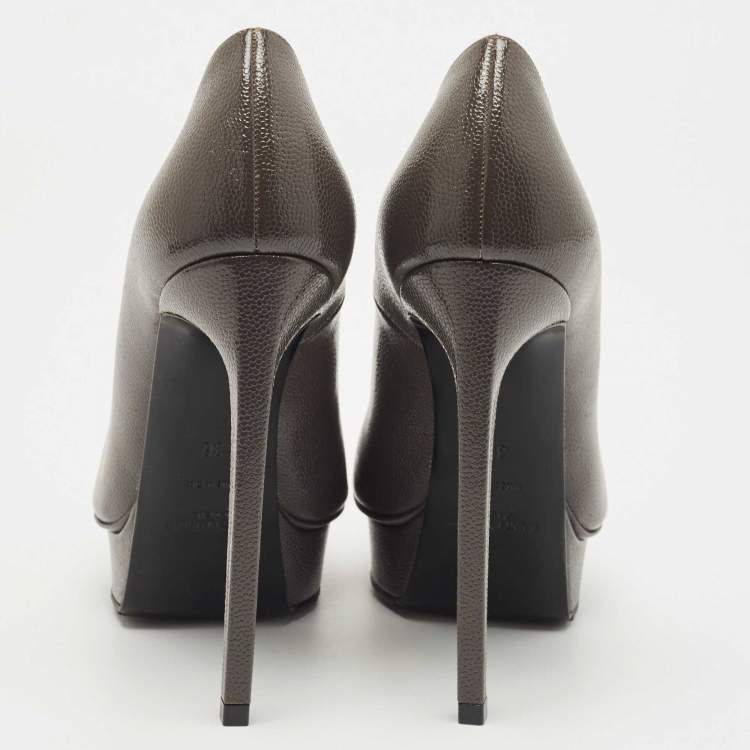 Pre Owned Saint Laurent Grey Textured Leather Janis Pumps Size 36
