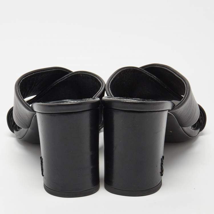 Pre Owned Saint Laurent Black Leather Loulou Slide Sandals Size 37