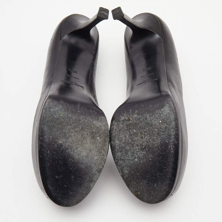 Pre Owned Saint Laurent Black Leather Tribtoo Pumps Size 39.5
