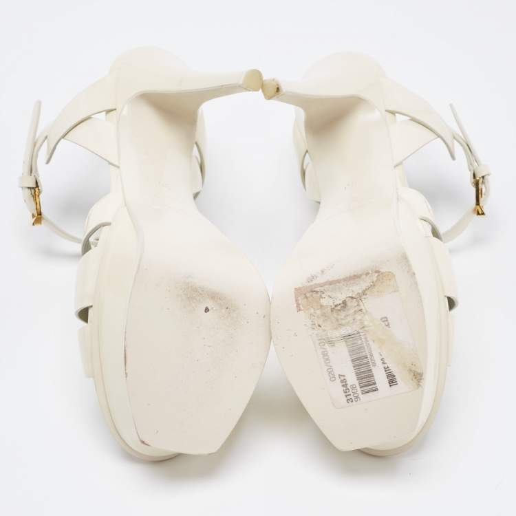 مملوكة مسبقًا Saint Laurent Off White Patent Tribute  Sandals Size 36