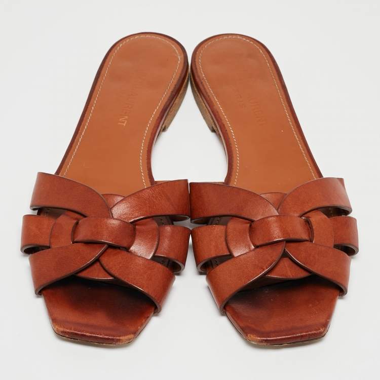 مملوكة مسبقًا Saint Laurent Brown Leather Tribute Slides Size 36 
