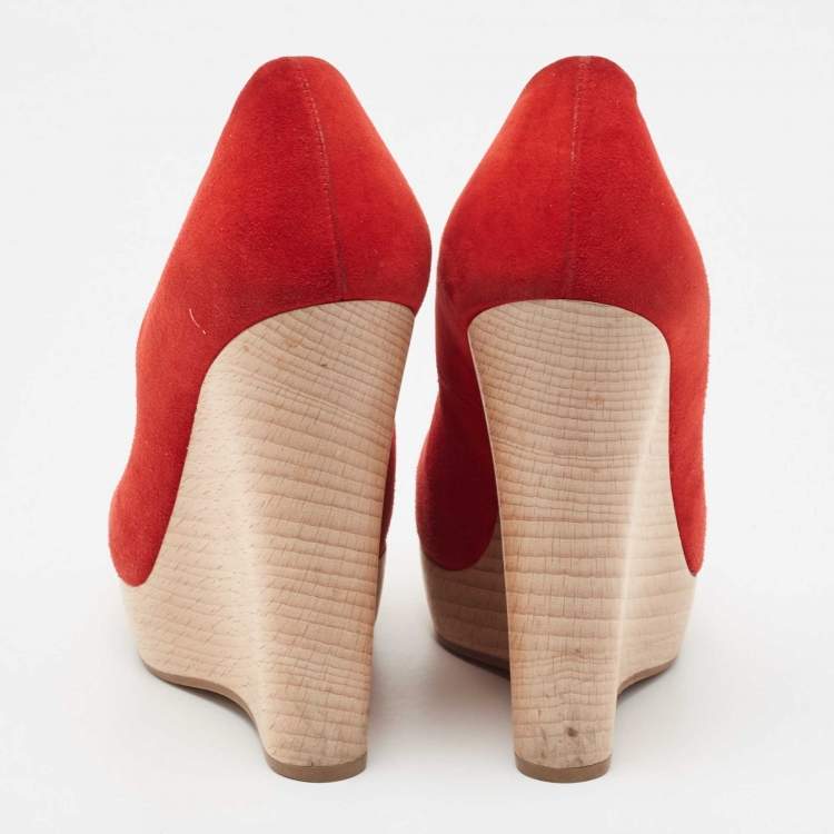 Pre Owned Saint Laurent Red Suede Wadge Sandals Size 35