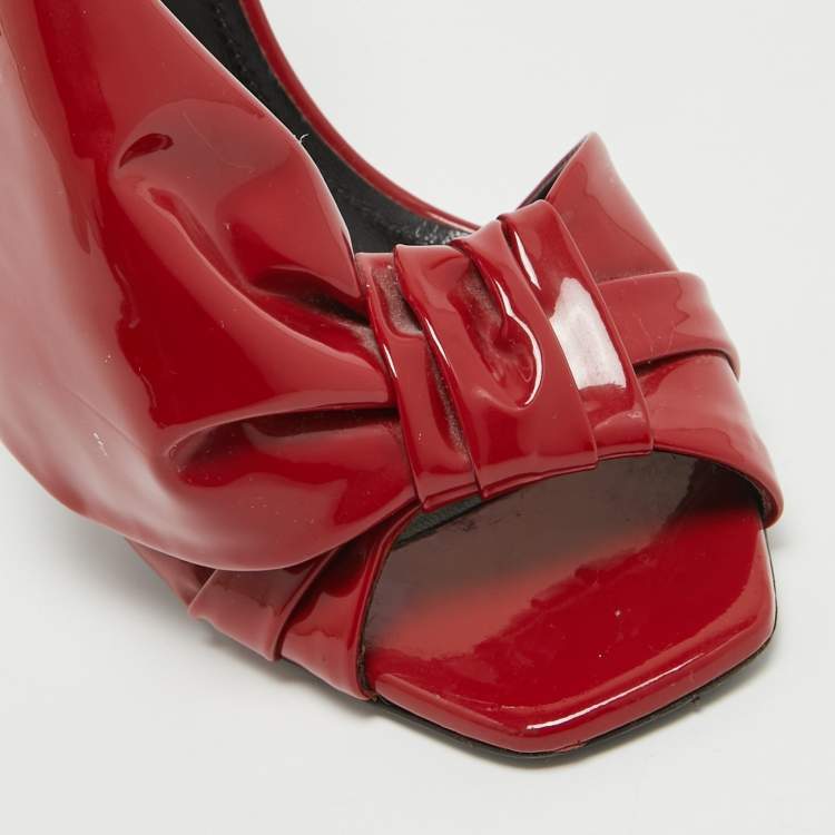 Pre Owned Saint Laurent Red Patent Leather Freja Bow Sandals Size 36