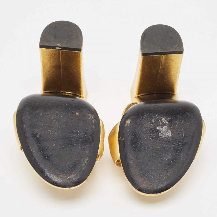 Pre Owned Saint Laurent Gold Leather Bianca Knotted Slide Sandals Size 37