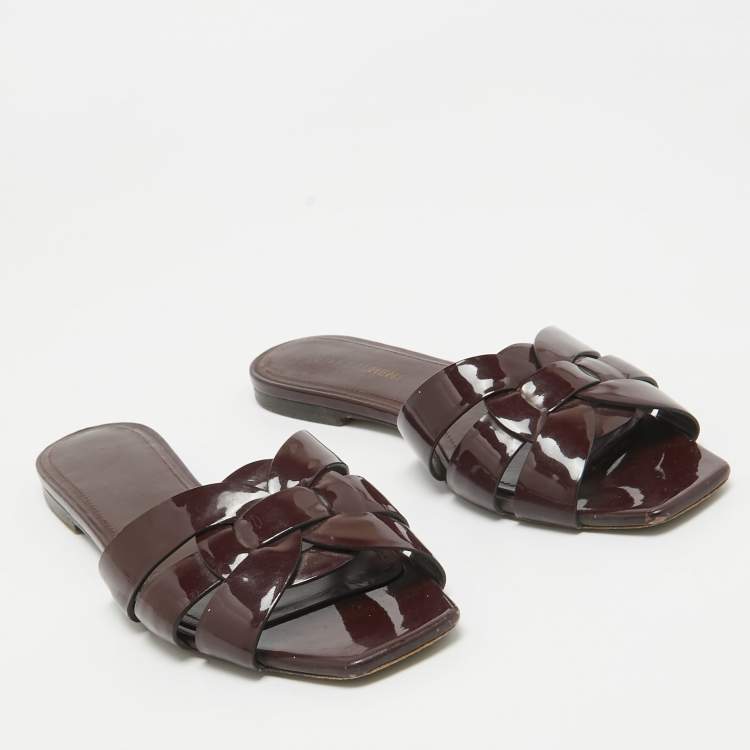 Pre Owned Saint Laurent Burgundy Patent Tribute Flat Slides Size 37.5