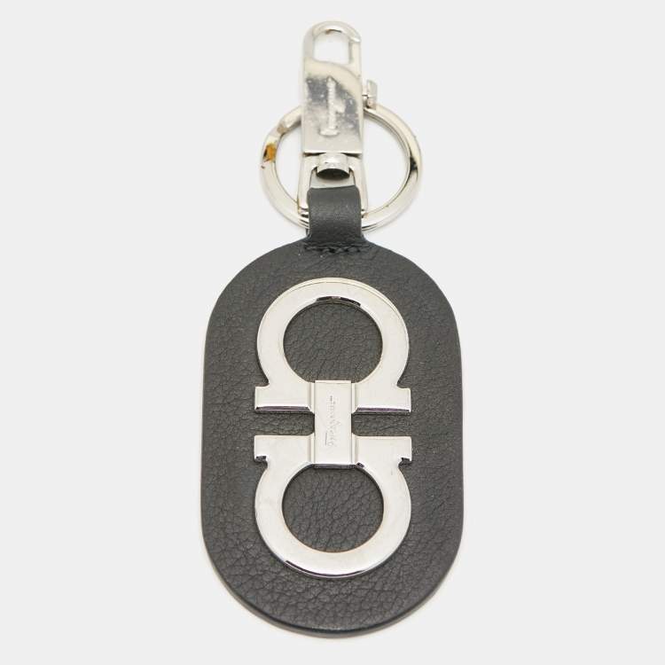 Pre Owned Salvatore Ferragamo Gancini Key Chain Black Leather